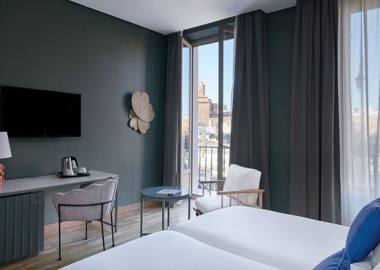 Habitación Doble Premium con Balcón Vincci Selección Posada del Patio 5* Málaga Habitación Doble Premium con Balcón Vincci Selección Posada del Patio 5* Málaga