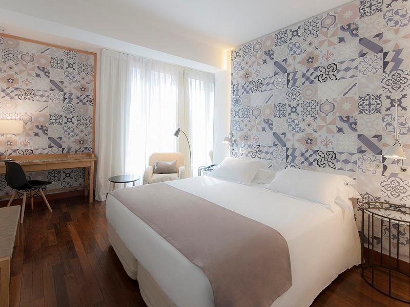 Double Room with views Vincci Soma 4* Madrid Double Room with views Vincci Soma 4* Madrid