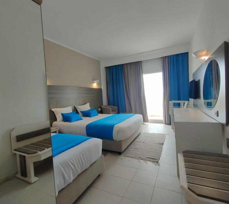 Triple room Vincci Helya Beach 4* Monastir Triple room Vincci Helya Beach 4* Monastir