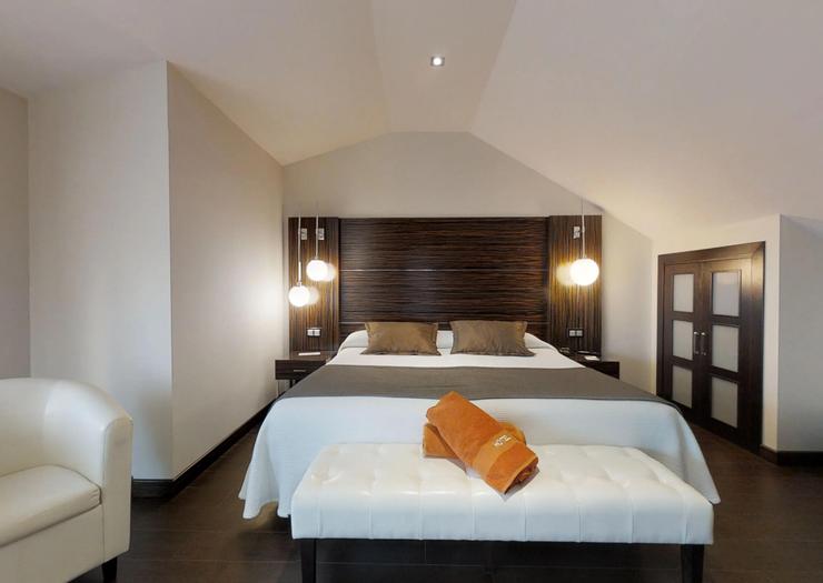 Grand Suite Duplex Vincci Selección Aleysa 5* Málaga Grand Suite Duplex Vincci Selección Aleysa 5* Málaga