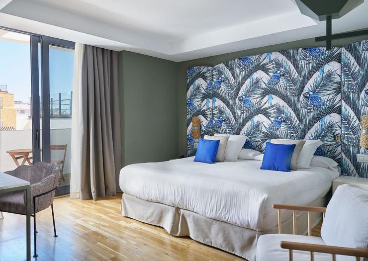 Habitación Superior Essence Vincci Selección Posada del Patio 5* Málaga Habitación Superior Essence Vincci Selección Posada del Patio 5* Málaga