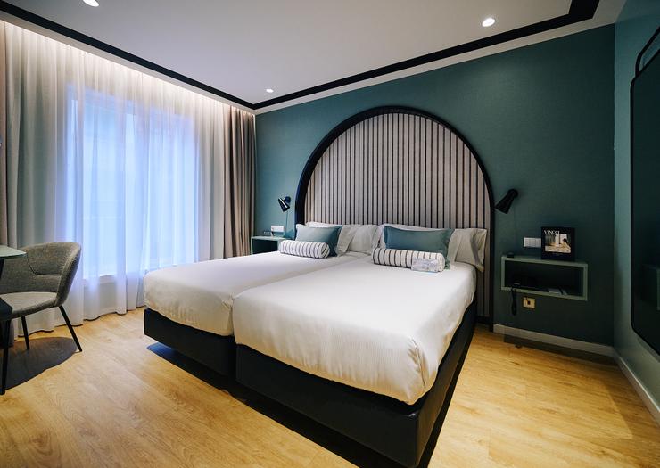 Connecting family room Vincci Bonjardim 4* Porto Connecting family room Vincci Bonjardim 4* Porto