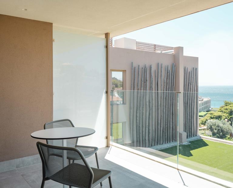 FAMILY SUITE WITH PANORAMIC SEA VIEWS Vincci EverEden 4* Anavyssos - Athens FAMILY SUITE WITH PANORAMIC SEA VIEWS Vincci EverEden 4* Anavyssos - Athens