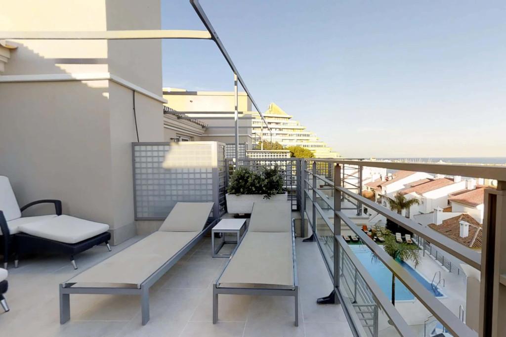 Grand Suite Duplex Hotel Vincci Selección Aleysa 5* Málaga Grand Suite Duplex Hotel Vincci Selección Aleysa 5* Málaga