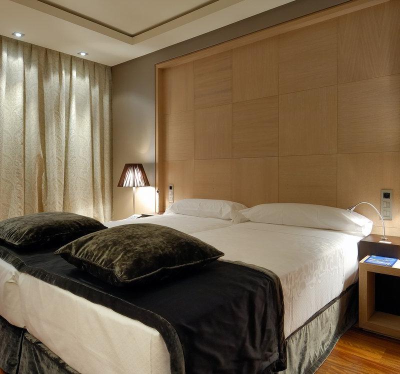 Double Room Vincci Frontaura 4* Valladolid Double Room Vincci Frontaura 4* Valladolid