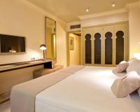 Quarto Duplo com Cama Extra Hotel Vincci Albayzín 4* Granada Quarto Duplo com Cama Extra Hotel Vincci Albayzín 4* Granada