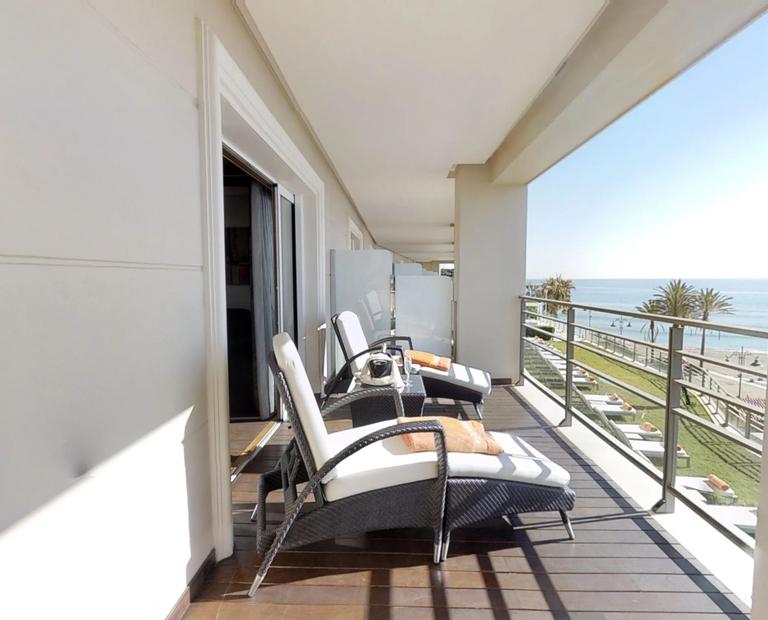 Panorama-Deluxe-Zimmer mit Meerblick Vincci Selección Aleysa 5* Málaga Panorama-Deluxe-Zimmer mit Meerblick Vincci Selección Aleysa 5* Málaga