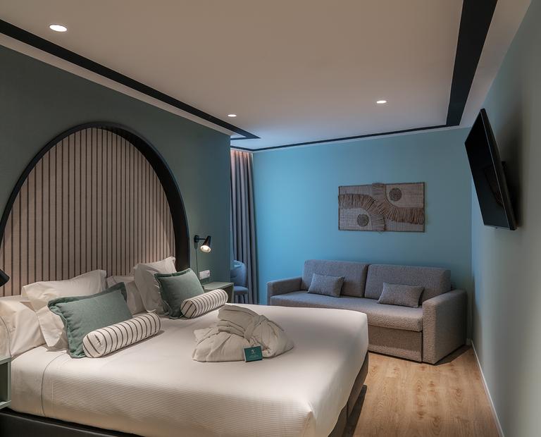 Vincci Room with Extra Bed Vincci Bonjardim 4* Porto Vincci Room with Extra Bed Vincci Bonjardim 4* Porto