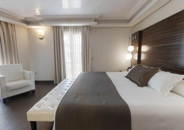 Suite avec Vue sur la Ville Vincci Selección Aleysa 5* Málaga Suite avec Vue sur la Ville Vincci Selección Aleysa 5* Málaga