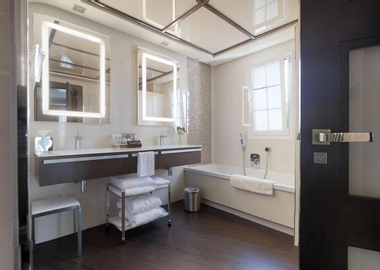 Suite avec Vue sur la Ville Vincci Selección Aleysa 5* Málaga Suite avec Vue sur la Ville Vincci Selección Aleysa 5* Málaga