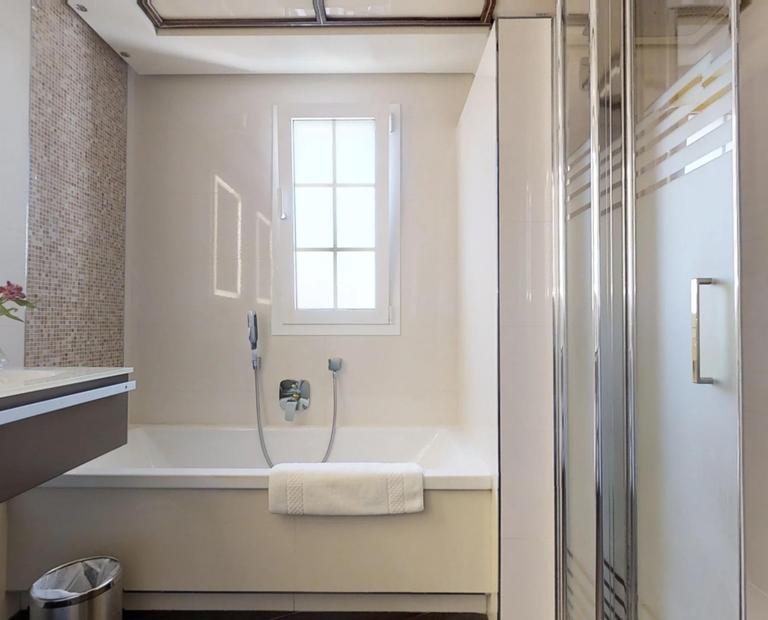 Suite mit Stadtblick Vincci Selección Aleysa 5* Málaga Suite mit Stadtblick Vincci Selección Aleysa 5* Málaga