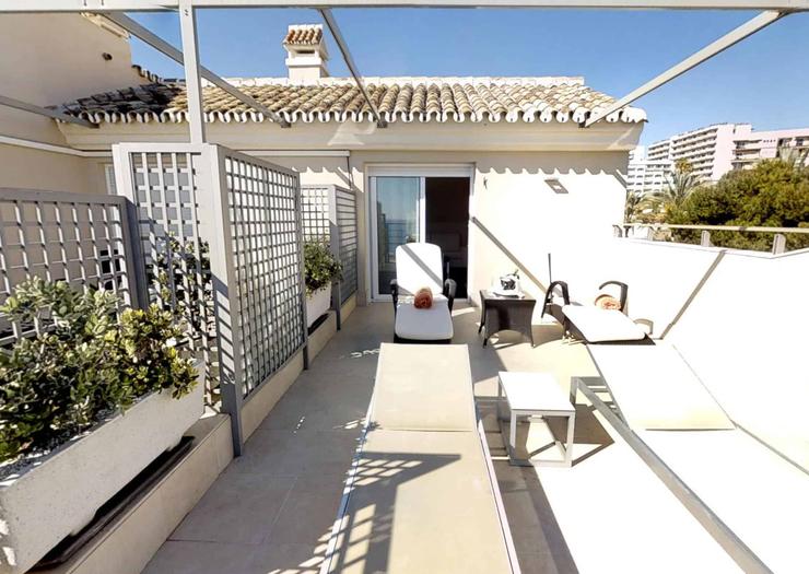 Suite Duplex Vincci Selección Aleysa 5* Málaga Suite Duplex Vincci Selección Aleysa 5* Málaga