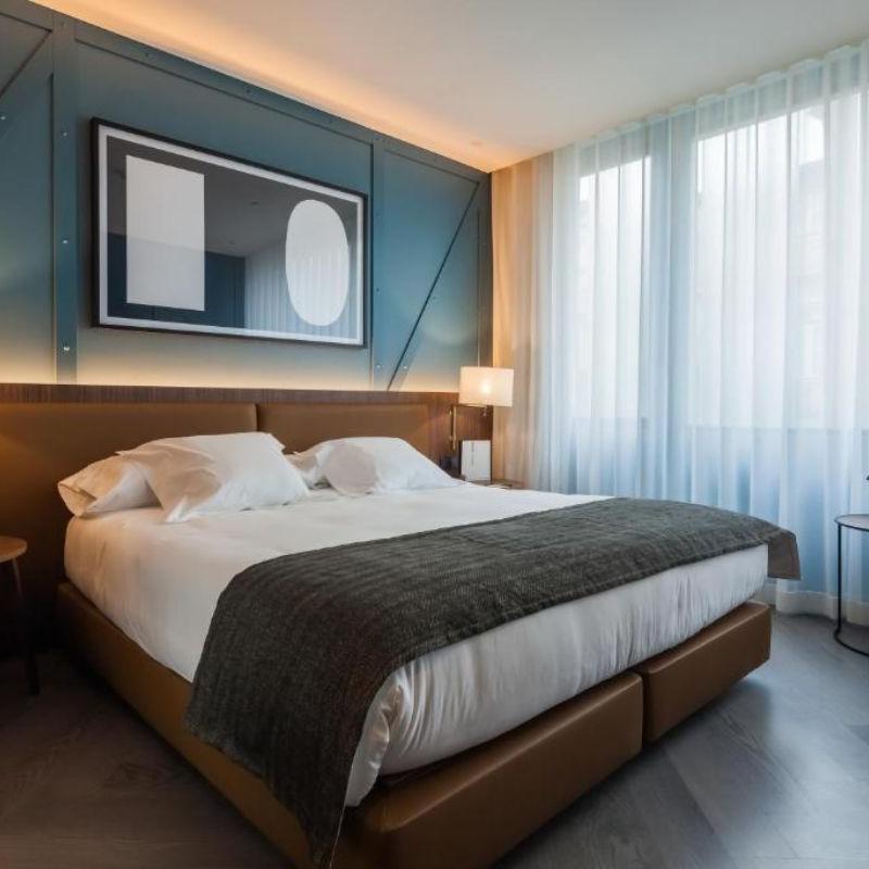 Triple standard Room Vincci Porto 4* Triple standard Room Vincci Porto 4*