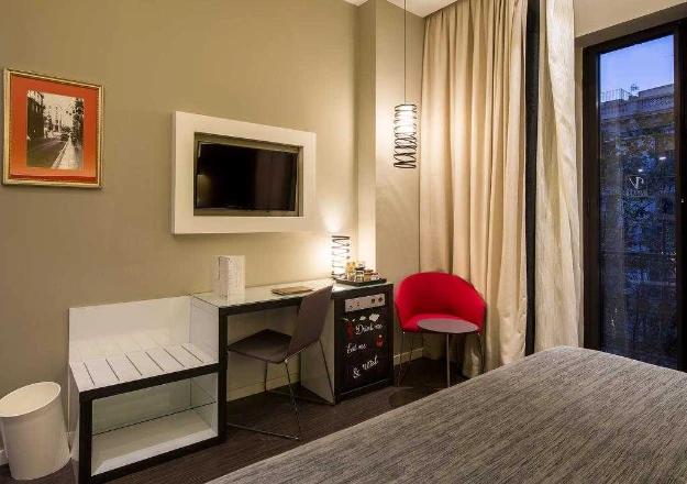 Habitación Triple standard Vincci Gala 4* Barcelona Habitación Triple standard Vincci Gala 4* Barcelona