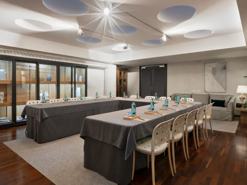 Library Vincci Soma 4* Madrid Library Vincci Soma 4* Madrid