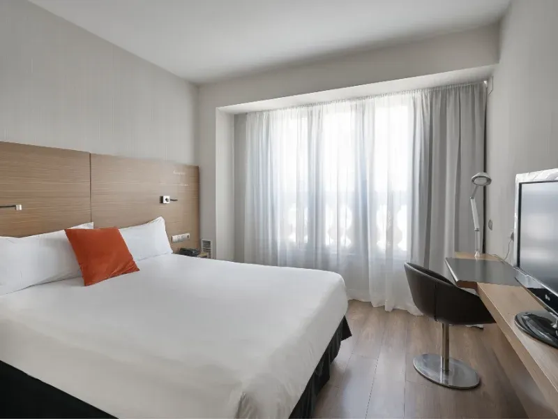 Double rooms Vincci Zaragoza Zentro 4* Double rooms Vincci Zaragoza Zentro 4*