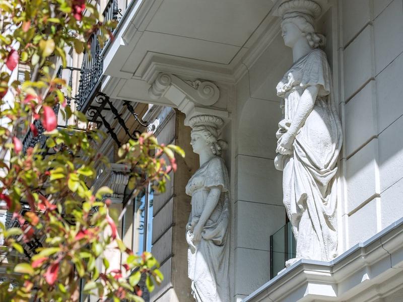 Fachada Hotel Vincci The Mint 4* Madrid Fachada Hotel Vincci The Mint 4* Madrid