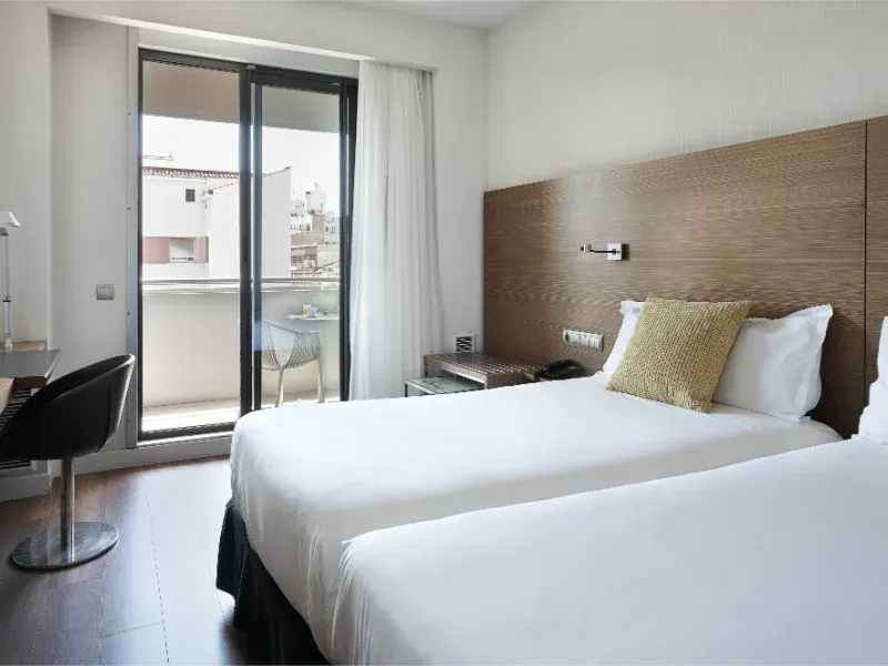 Rooms with terrace Vincci Zaragoza Zentro 4* Rooms with terrace Vincci Zaragoza Zentro 4*