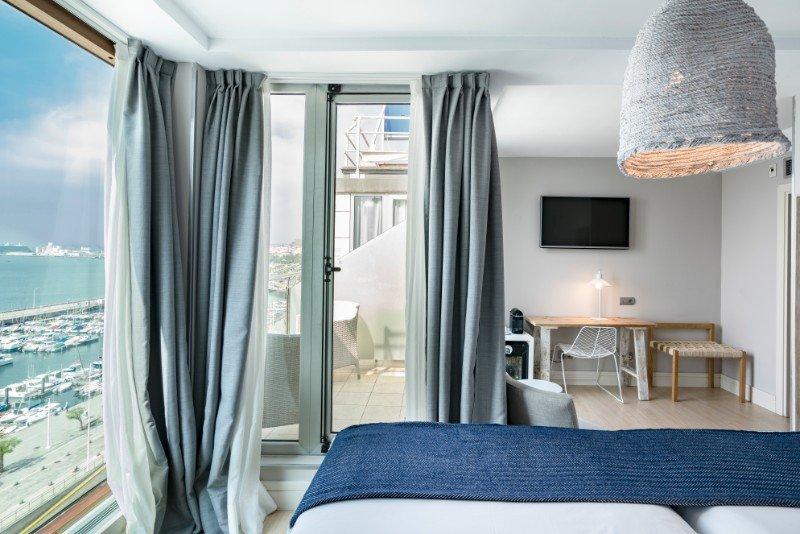 Executive Zimmer mit Terrasse Vincci Puertochico 4* Santander Executive Zimmer mit Terrasse Vincci Puertochico 4* Santander