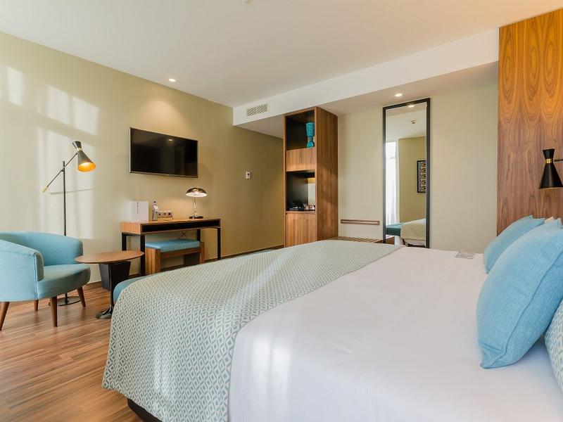 DOBLE SUPERIOR Vincci Liberdade 4* Lisboa DOBLE SUPERIOR Vincci Liberdade 4* Lisboa