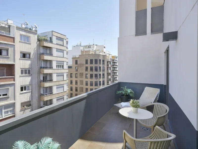 Superior room with terrace Vincci Zaragoza Zentro 4* Superior room with terrace Vincci Zaragoza Zentro 4*