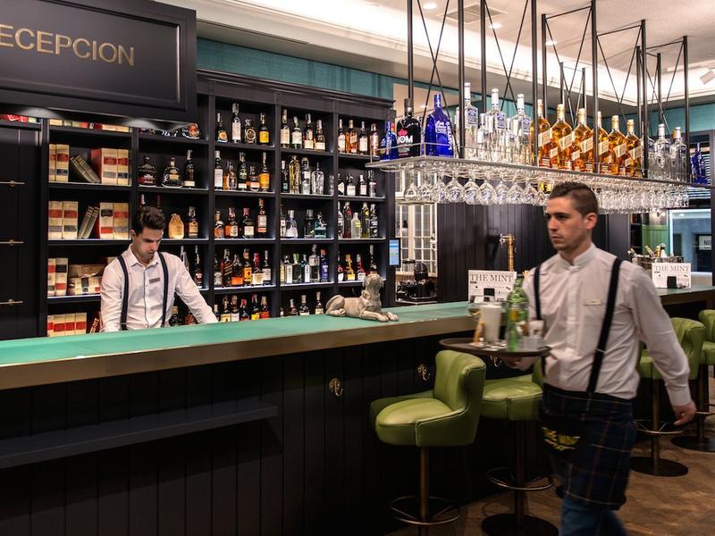 Barra Hotel Vincci The Mint 4* Madrid Barra Hotel Vincci The Mint 4* Madrid