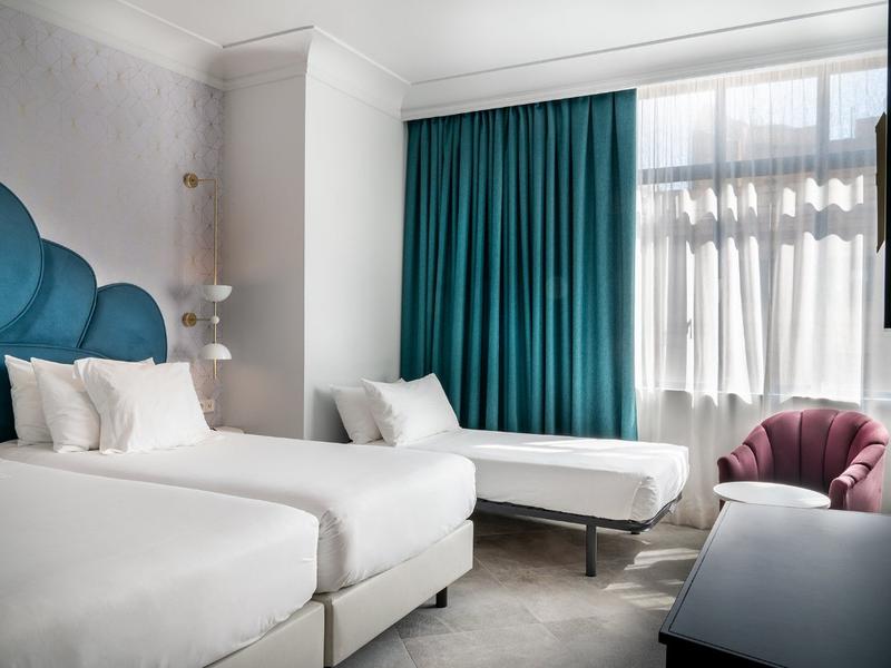 Triple room Vincci Capitol 4* Madrid Triple room Vincci Capitol 4* Madrid
