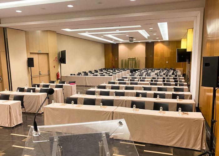 Fuego + Aire Vincci Zaragoza Zentro 4* Fuego + Aire Vincci Zaragoza Zentro 4*