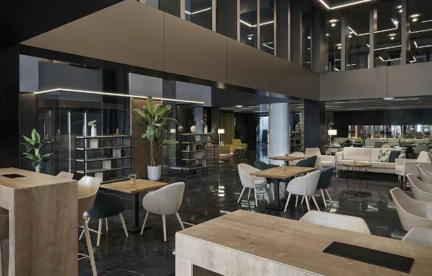 Hall / Cafeteria / Restaurant Vincci Zaragoza Zentro 4* Hall / Cafeteria / Restaurant Vincci Zaragoza Zentro 4*