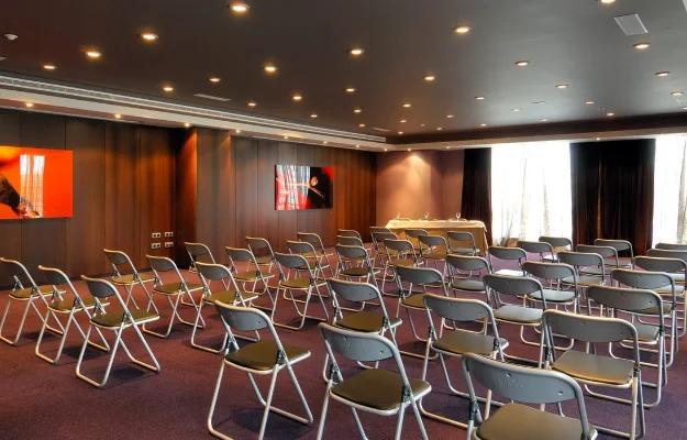 VICTORIA Vincci Frontaura 4* Valladolid VICTORIA Vincci Frontaura 4* Valladolid