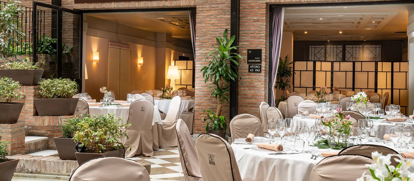 Restaurante Gran Patio la Acequia - Hotel Granada Albayzín - Vincci Hoteles