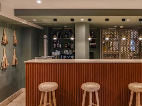 Bar Lounge | Vincci Puertochico