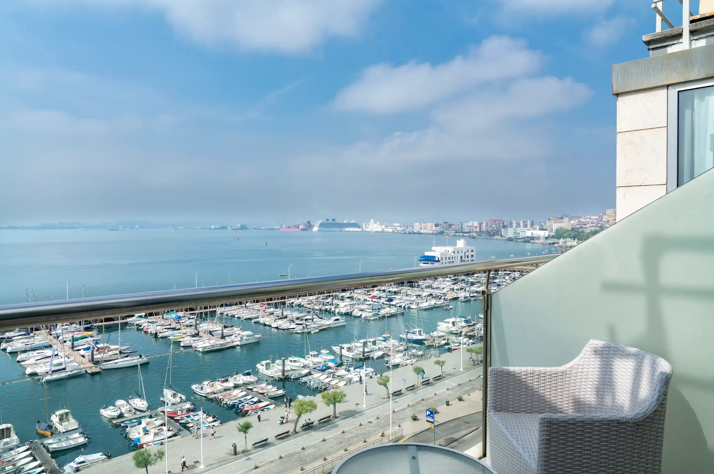 Hotel Vincci Puertochico 4*