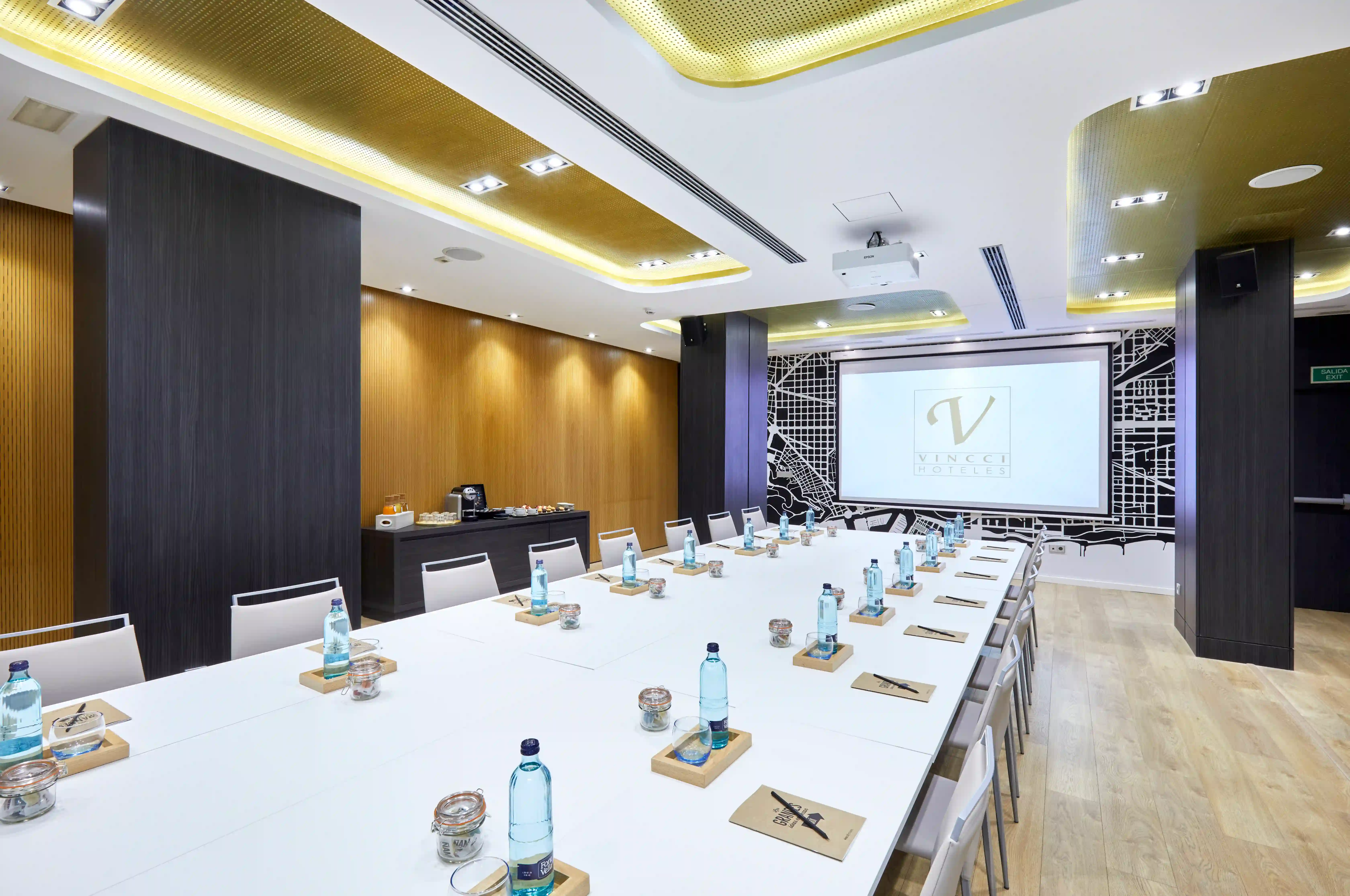 Meeting Room - Vincci Gala 4*