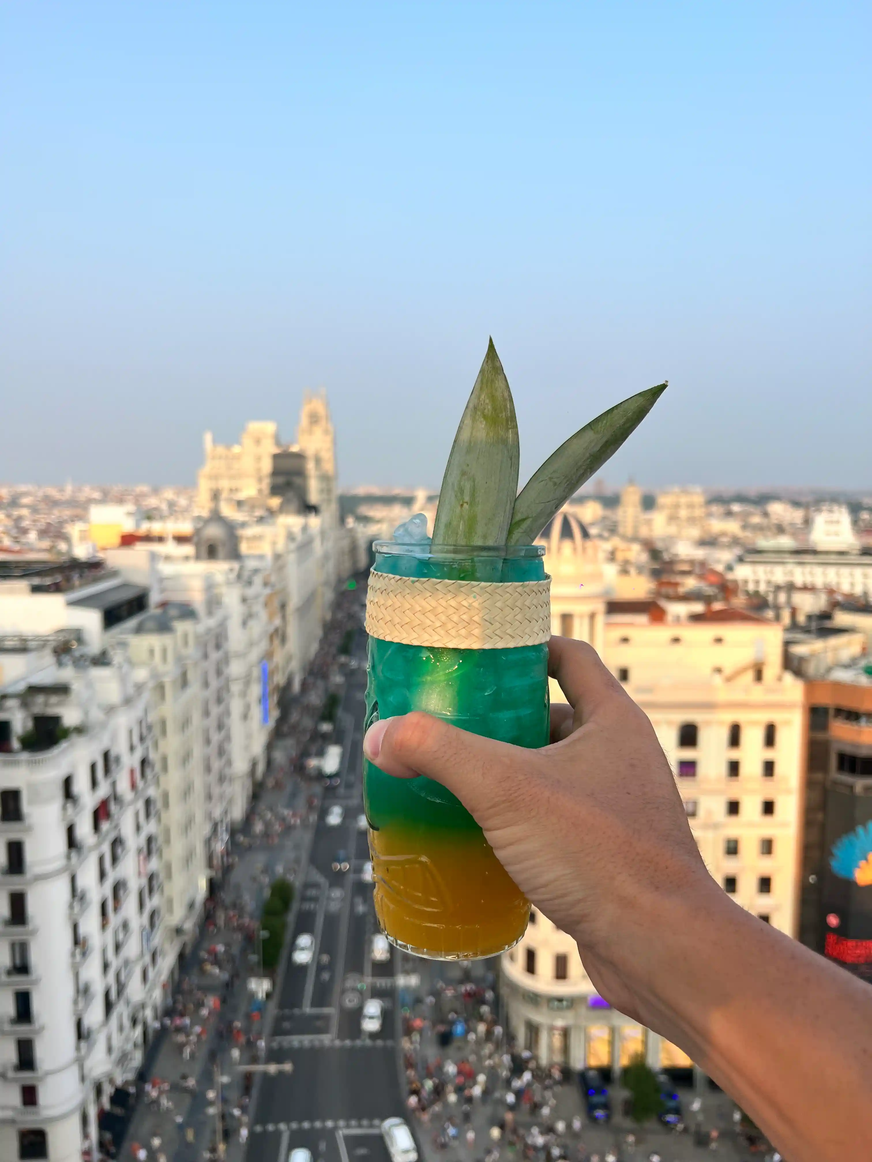 Cóctel Capitol Roof en Vincci Capitol 4*