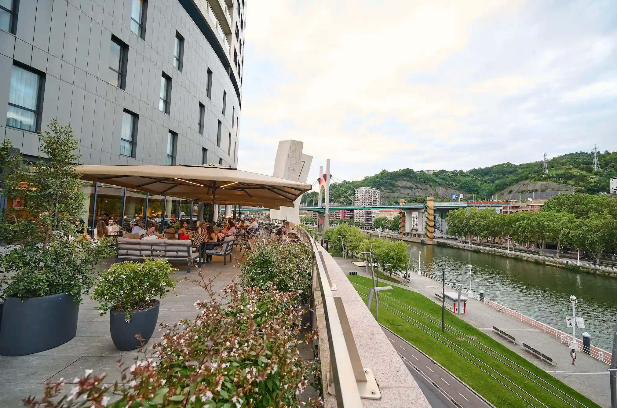 Terraza Vincci Consulado Bilbao 4*