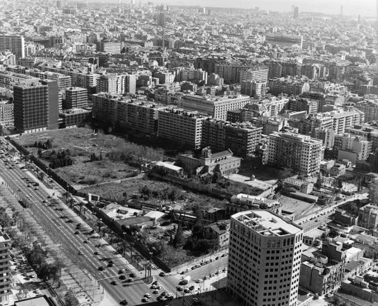 Solar de la Diagonal en 1984. (Jesús Fraiz Ordóñez / http://labarcelonadeantes.com/)