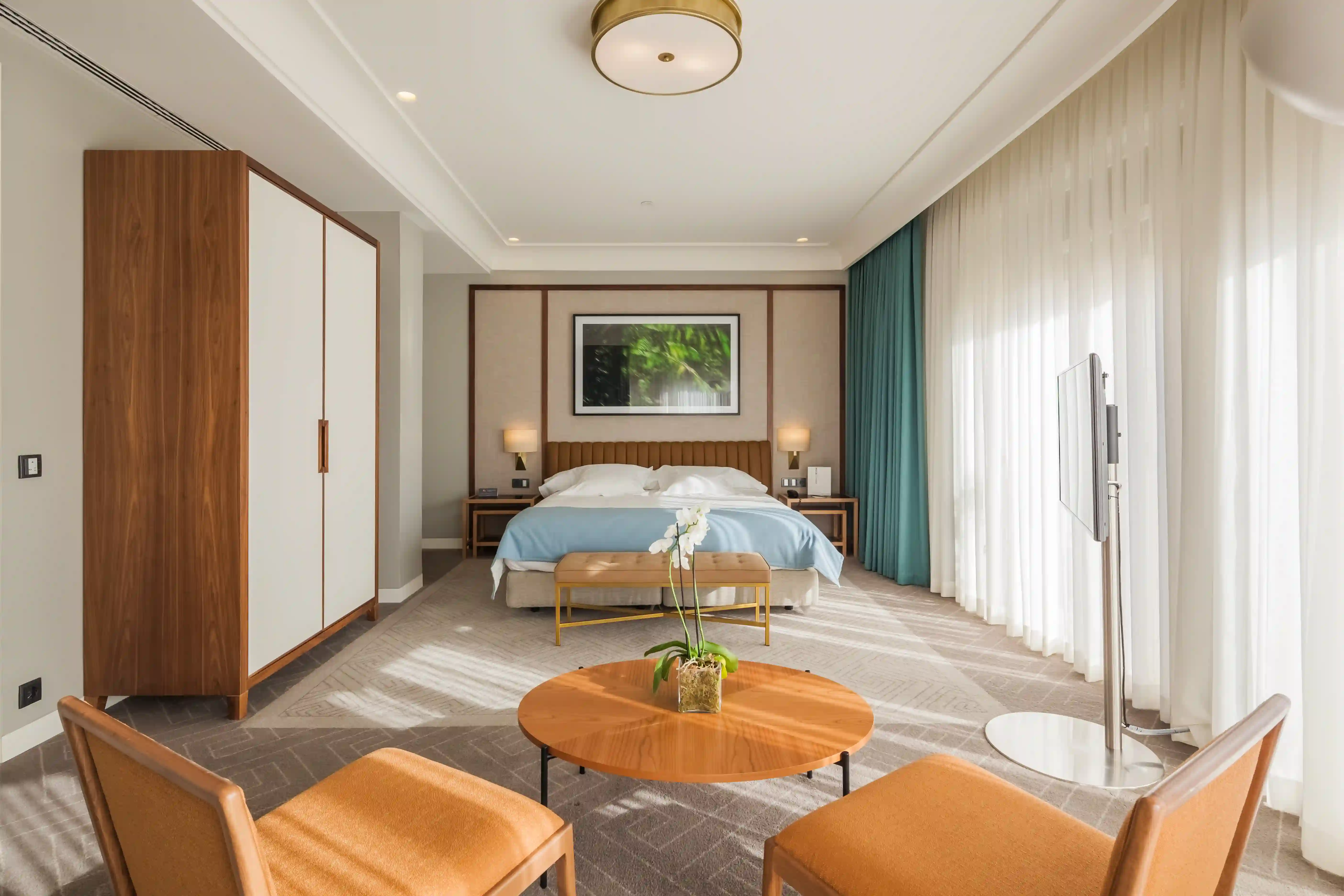Hotel Vincci Porto 4**