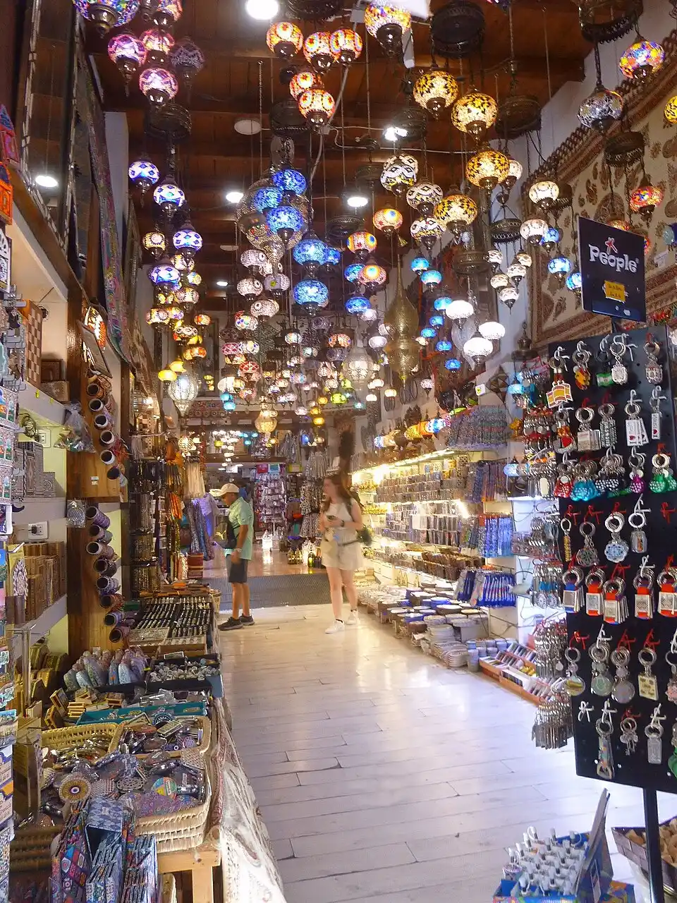 La Alcaicería (Granada)