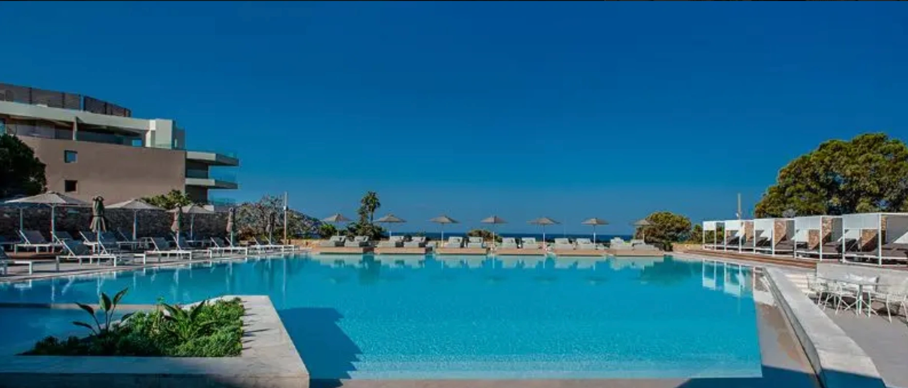 Piscina Vincci Evereden 4*