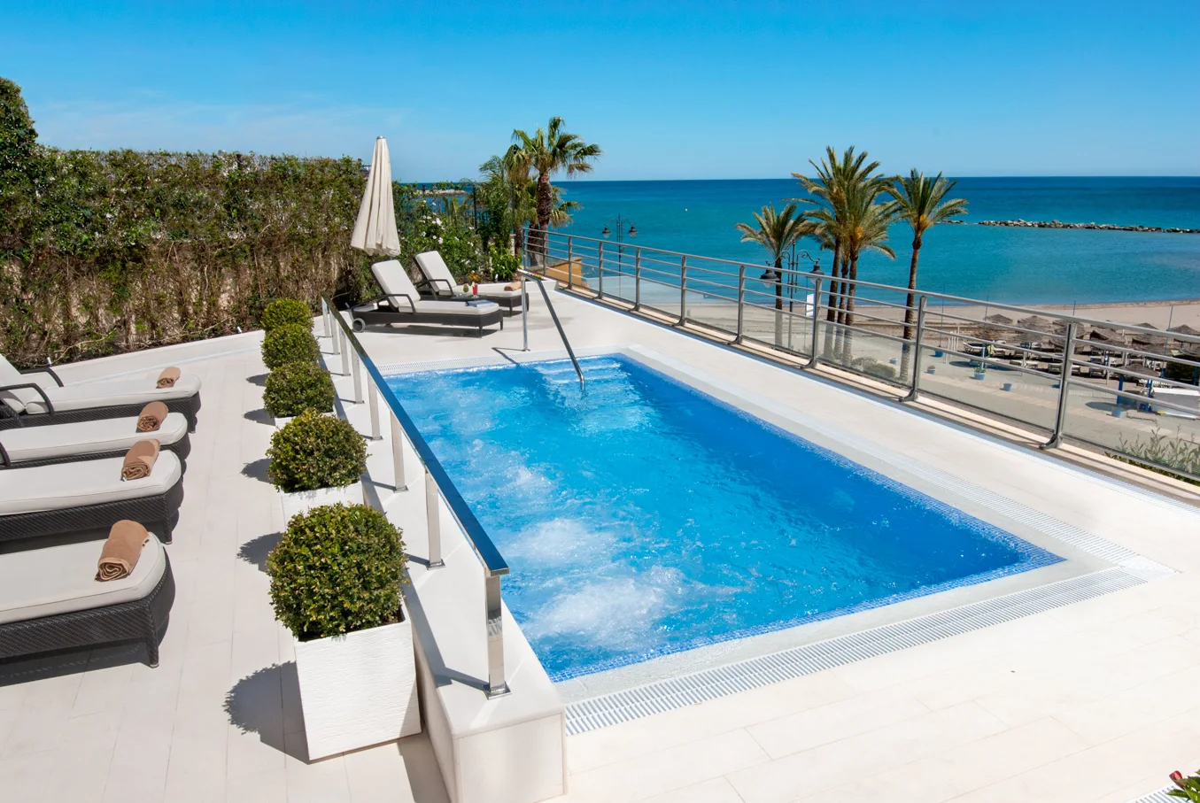 Jacuzzi at Vincci Selección Aleysa 5*
