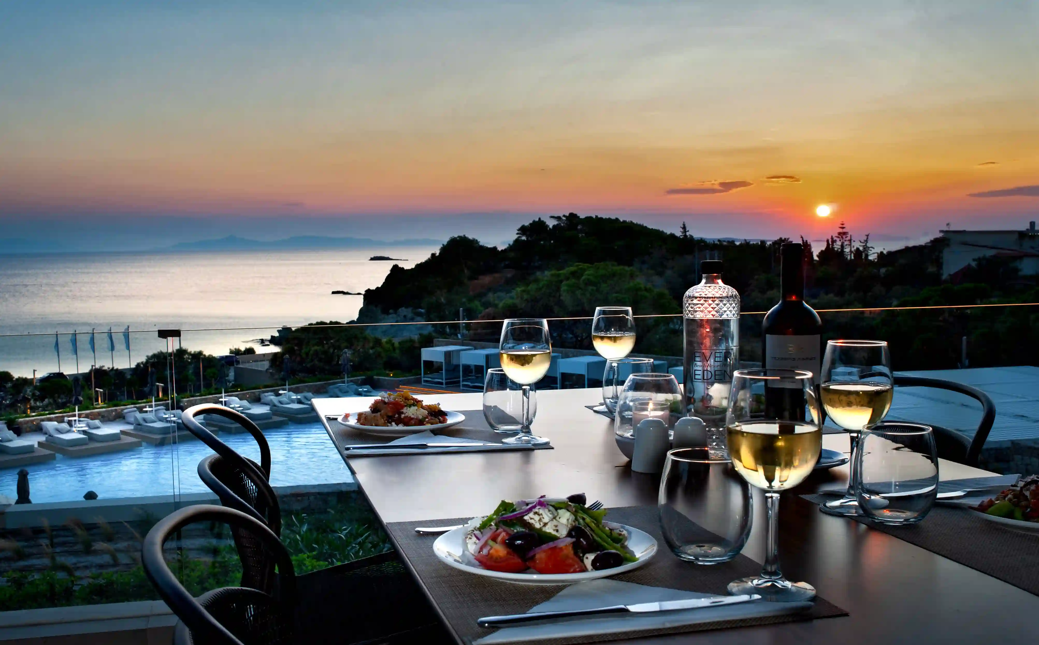 Grove Bar, en el hotel Vincci EverEden