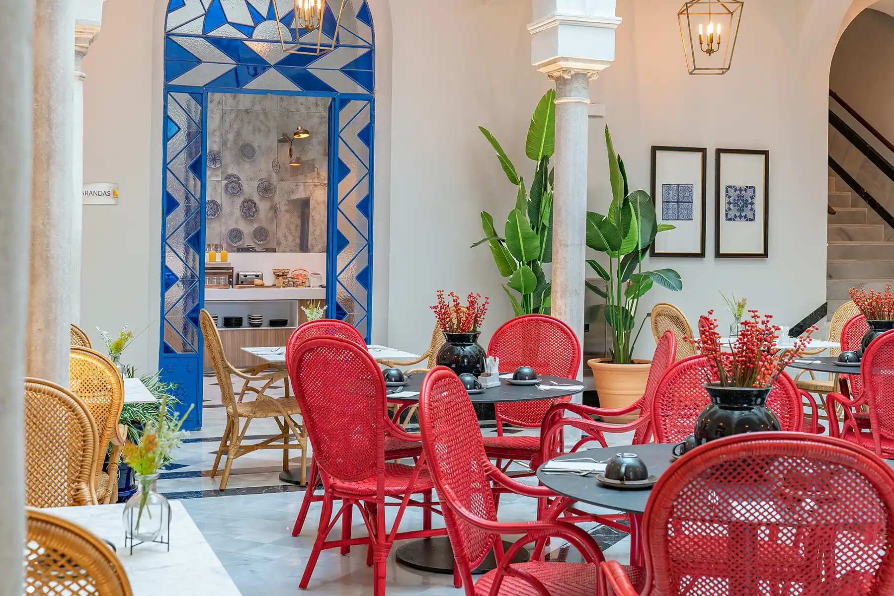 Patio del hotel Vincci Molviedro