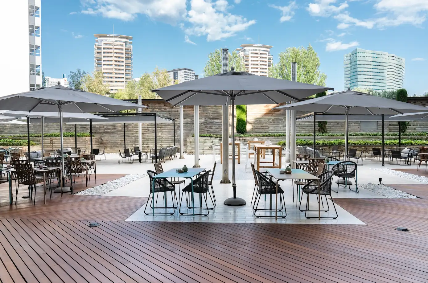 Terraza del hotel Vincci Marítimo