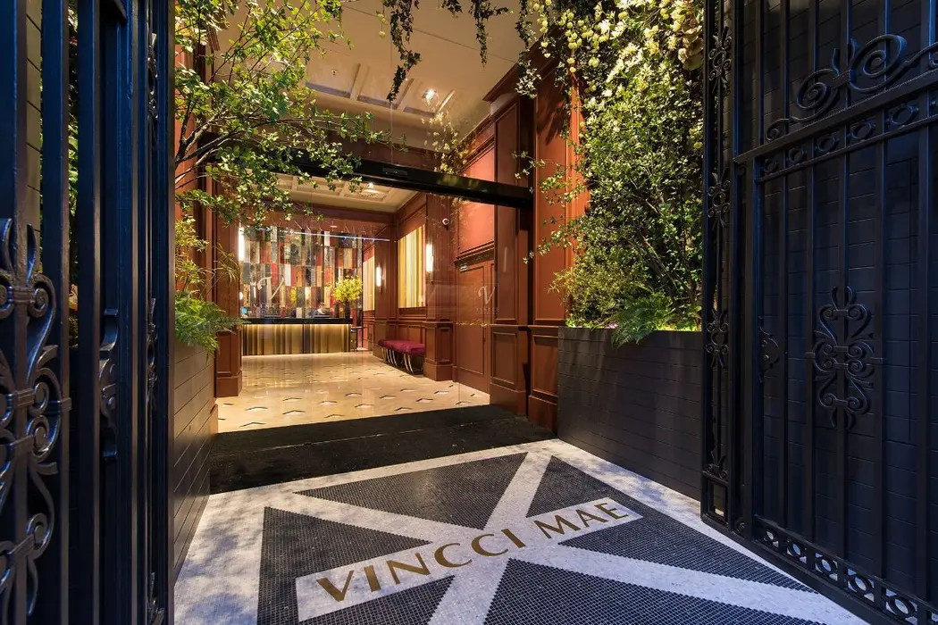Entrada del hotel Vincci Mae