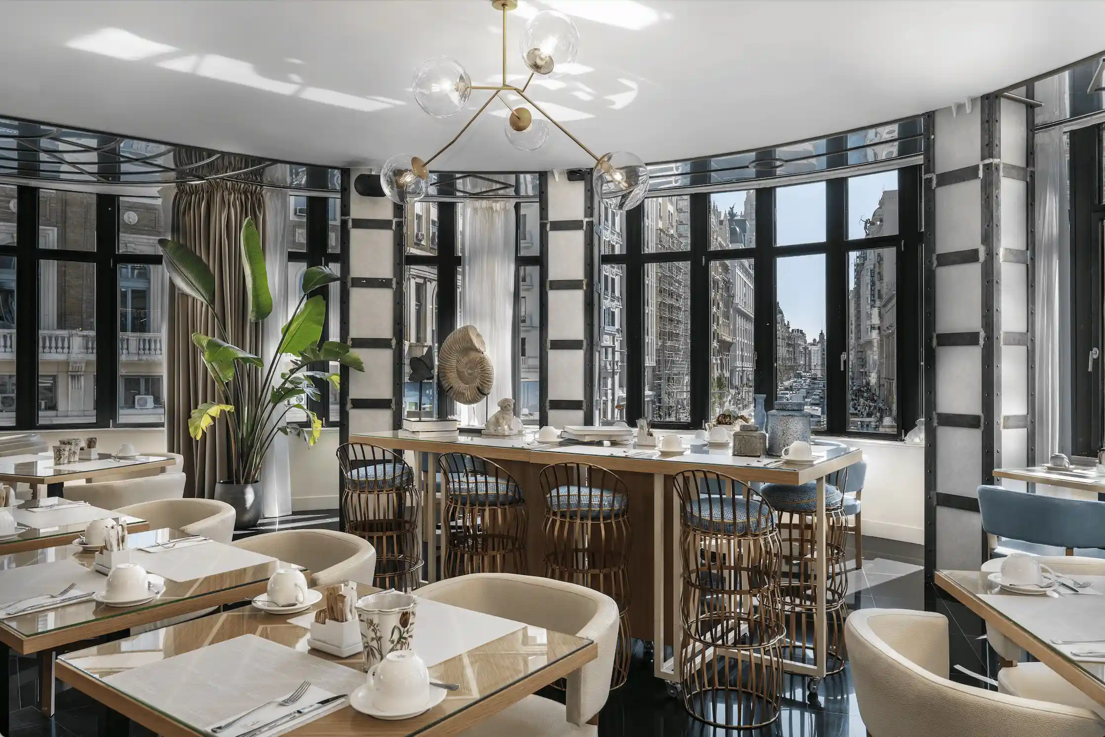 Restaurante Food and Bar del Hotel Vincci Capitol