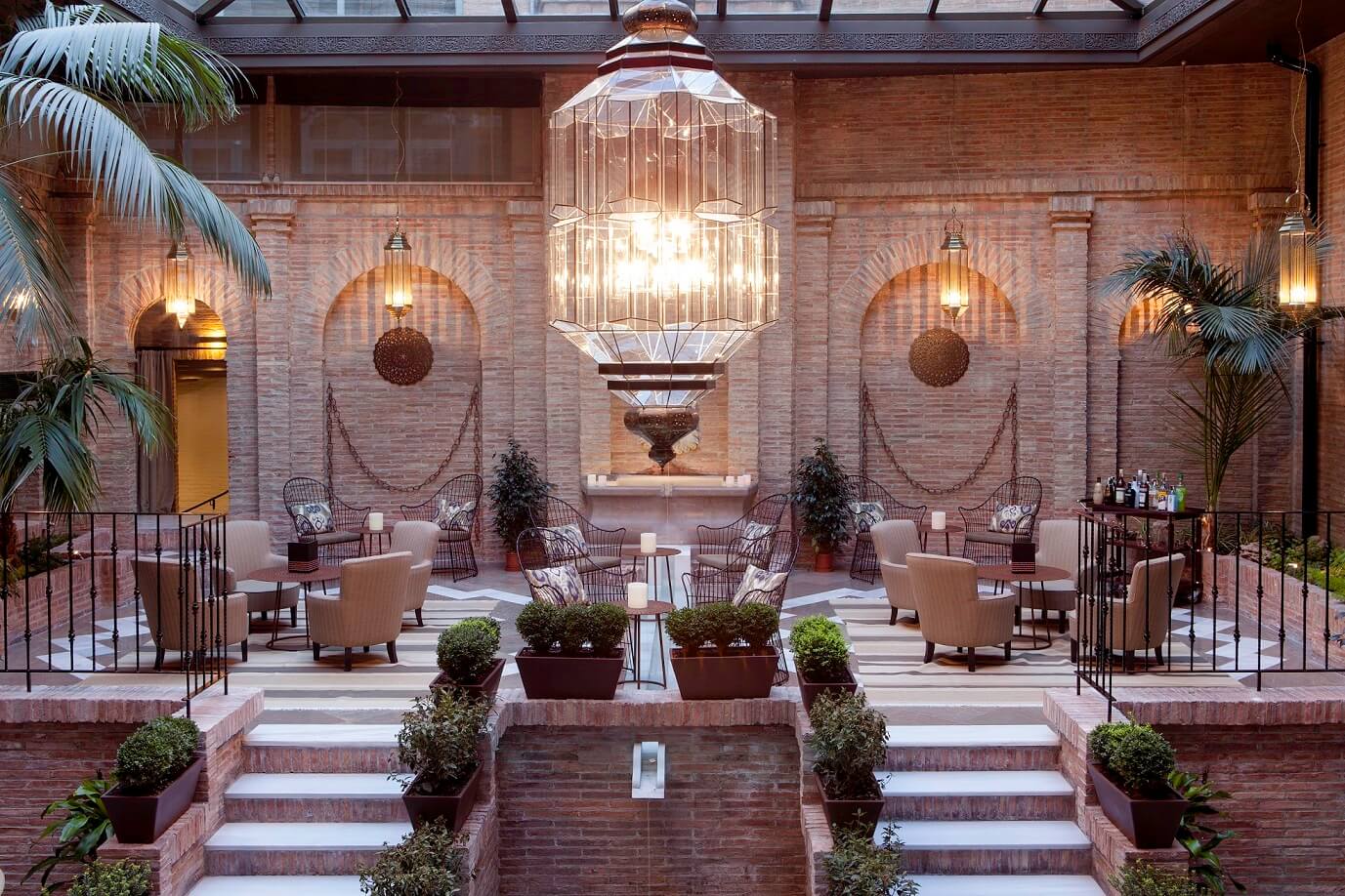 Patio Vincci Albayzín 4*