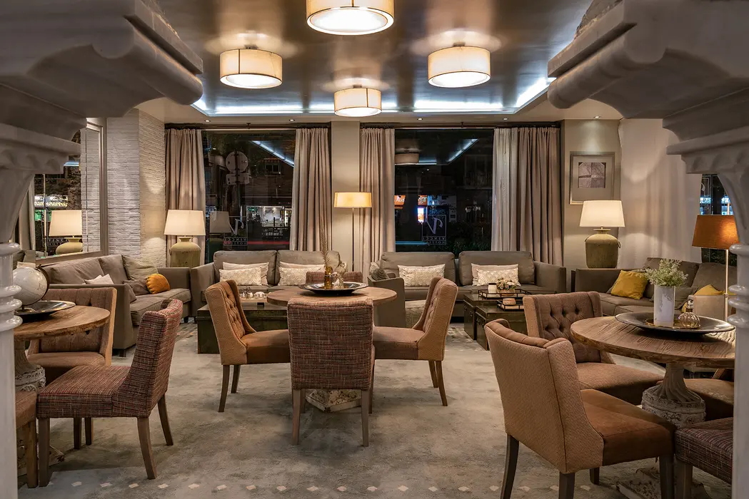 Hall del Hotel Vincci Albayzin