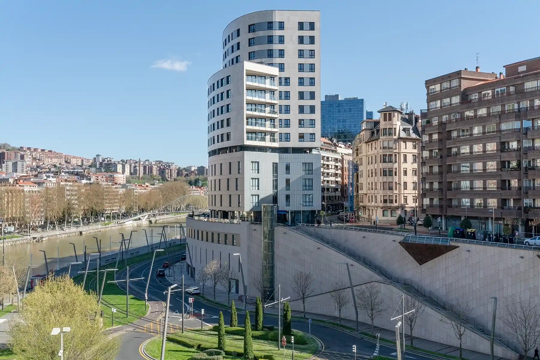 Hotel Vincci Consulado de Bilbao 4*