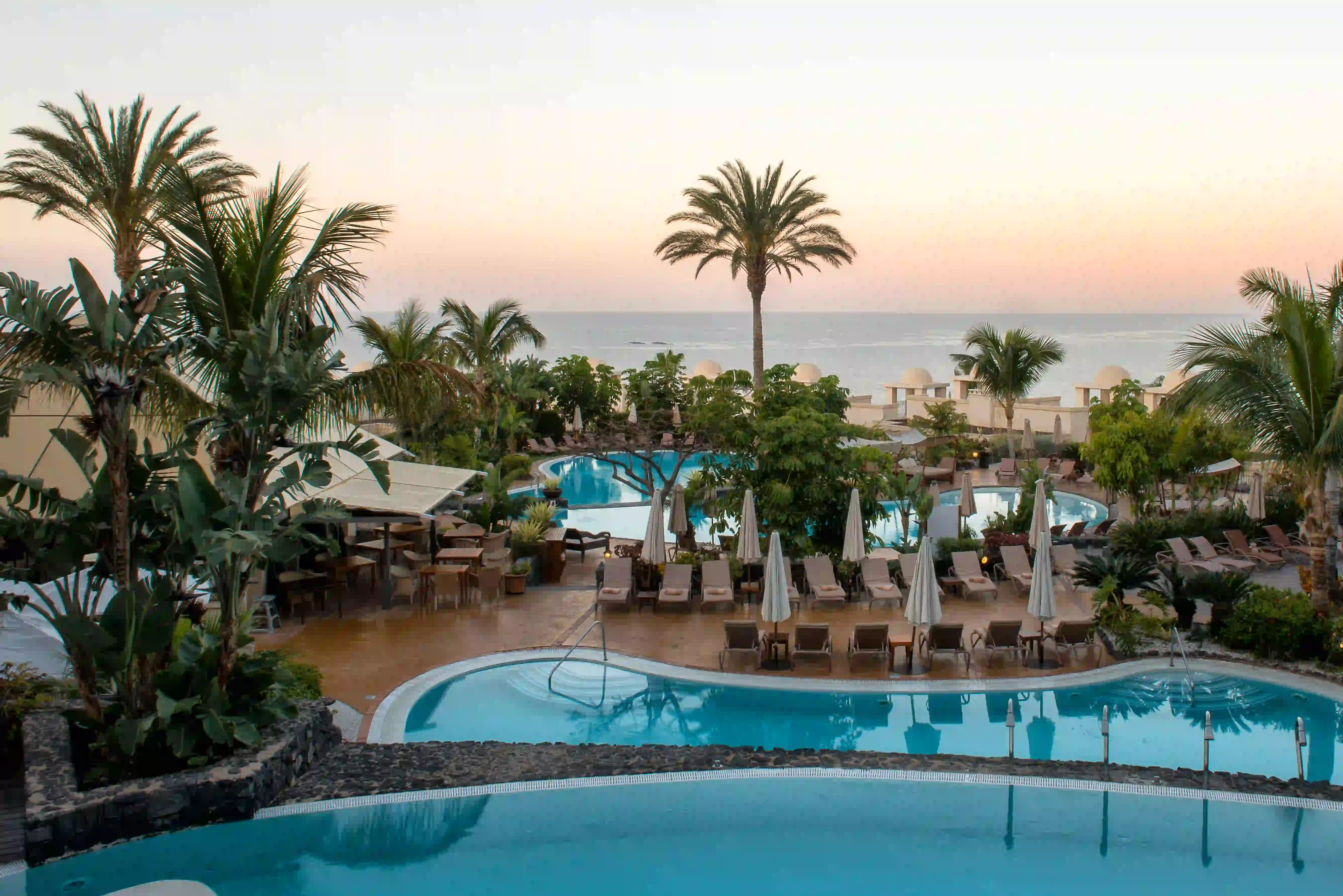 Piscina del hotel Vincci Selección La Plantación del Sur 5*